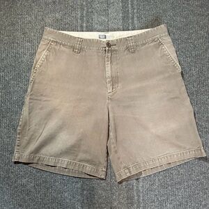 Denver Hayes Men’s Short Size 34, In good condition.